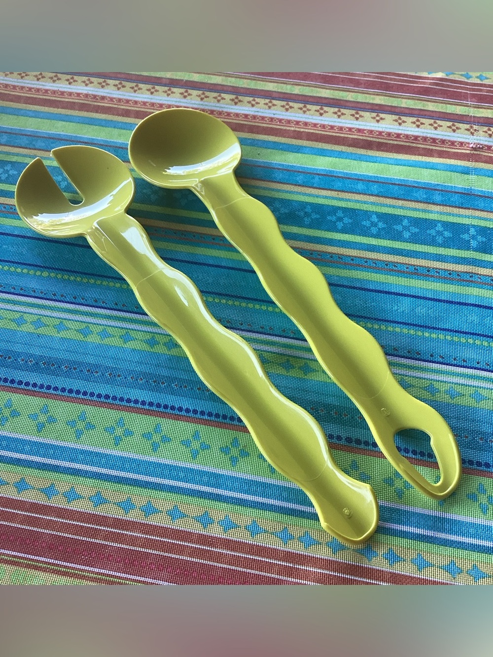 Tupperware Serving Utensils in Green